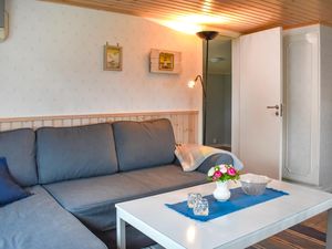 23764470-Ferienhaus-5-Ronneby-300x225-1