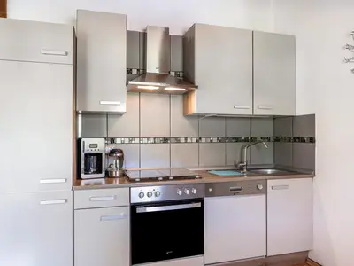 KITCHEN, INSIDE