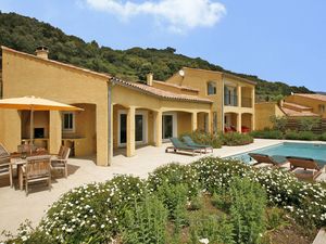 Ferienhaus für 8 Personen (150 m²) in Roquebrun