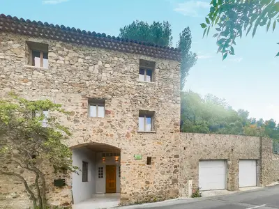 house house