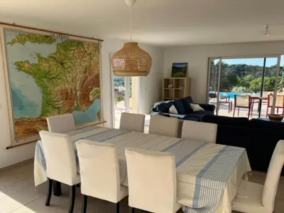 DiningRoom DiningRoom
