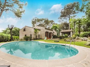 23752241-Ferienhaus-6-Roquefort-les-Pins-300x225-1