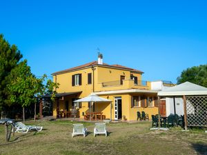 Ferienhaus für 14 Personen (190 m²) in Roseto Degli Abruzzi