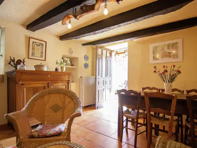 DiningRoom
