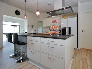 23584827-Ferienhaus-10-Roslev-300x225-1