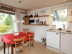 505147-Ferienhaus-6-Roslev-300x225-2