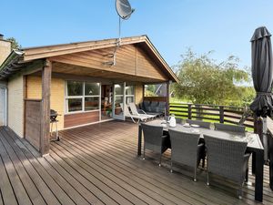 23728593-Ferienhaus-6-Roslev-300x225-2