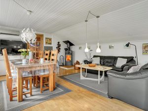 23757307-Ferienhaus-6-Roslev-300x225-4