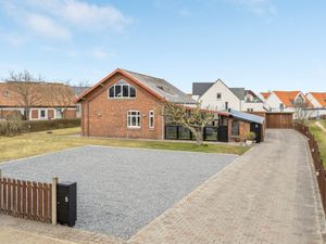 23865033-Ferienhaus-8-Roslev-300x225-4