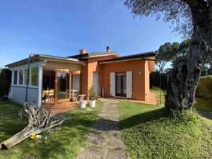 23989385-Ferienhaus-6-Rosolina-300x225-0