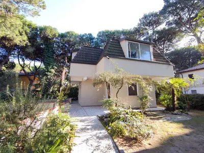 Ferienhaus für 8 Personen (120 m²) in Rosolina Mare 1/10