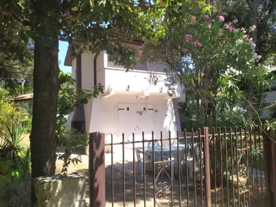 Ferienhaus für 8 Personen (100 m²) in Rosolina Mare 1/10