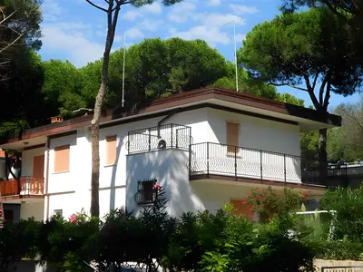 Ferienhaus für 7 Personen (105 m²) in Rosolina Mare 1/10