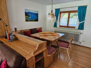 24043455-Ferienhaus-2-Rottach-Egern-300x225-2