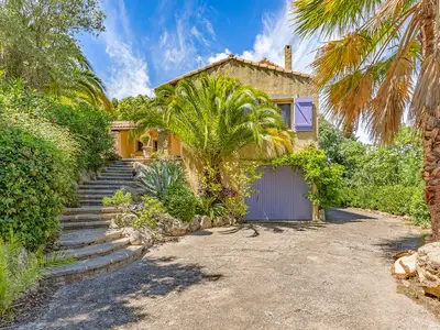 house house