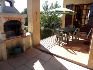 23842712-Ferienhaus-6-Roussillon-300x225-2