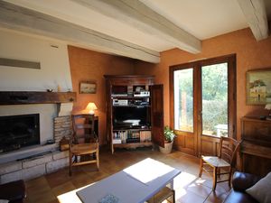 19346946-Ferienhaus-5-Roussillon-300x225-3