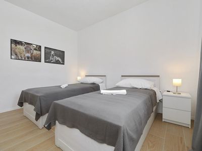 1 von 3 identen Schlafzimmer = KEINE Durchgangszimmer