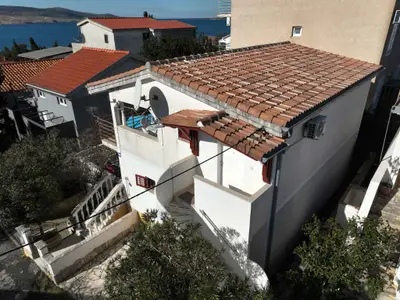 Ferienhaus für 8 Personen (120 m²) in Rovanjska 10/10