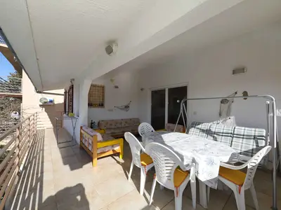 Ferienhaus für 8 Personen (120 m²) in Rovanjska 2/10