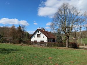 Ferienhaus für 8 Personen (200 m²) in Rovensko pod Troskami