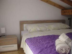 23777245-Ferienhaus-3-Rovinj-300x225-2