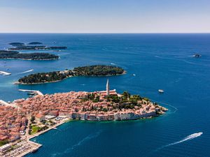 23844517-Ferienhaus-4-Rovinj-300x225-2