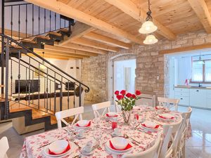 23950645-Ferienhaus-10-Rovinj-300x225-3