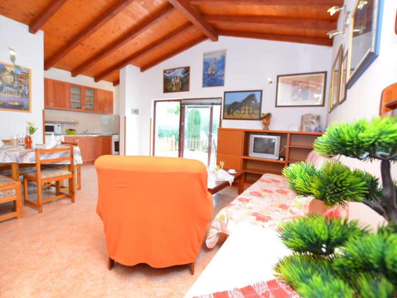 23983440-Ferienhaus-4-Rovinj-800x600-2