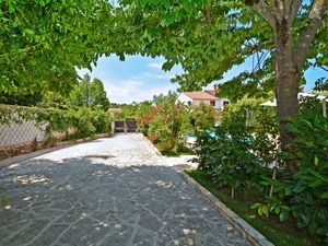 23844517-Ferienhaus-4-Rovinj-300x225-4