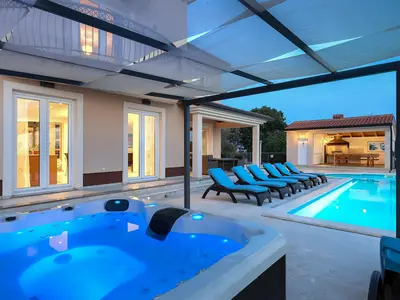 pool