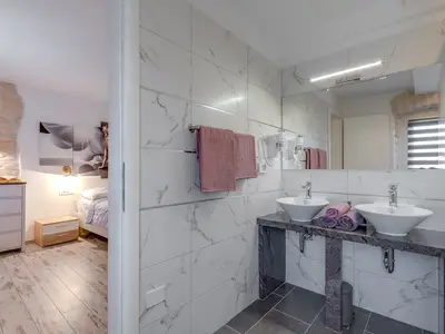 Ferienhaus für 8 Personen (220 m²) in Rovinjsko Selo 4/10