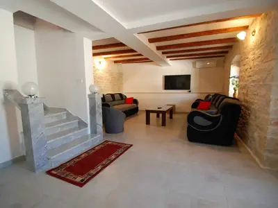 Ferienhaus für 8 Personen (220 m²) in Rovinjsko Selo 6/10