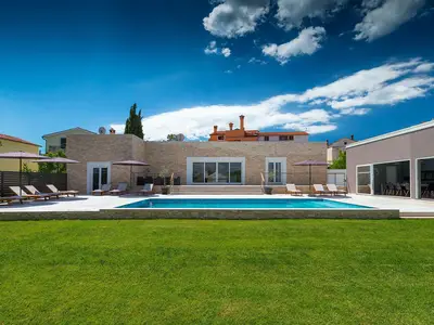 pool