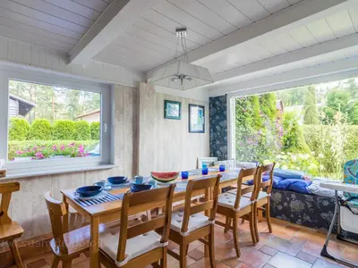 DiningRoom
