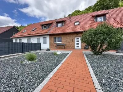 Außenseite Ferienhaus [Sommer]