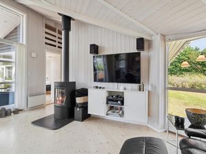 23729452-Ferienhaus-8-Rudkøbing-300x225-3