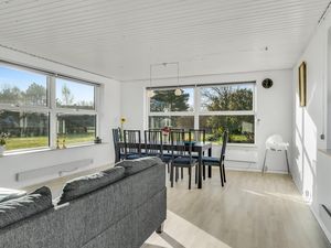 23761124-Ferienhaus-6-Rudkøbing-300x225-3