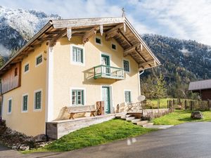 23391243-Ferienhaus-4-Ruhpolding-300x225-3