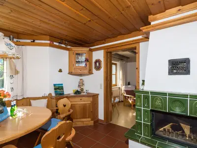 Erkerzimmer mit Kamin