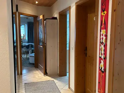 Blick in Richtung WC/Bad/Esszimmer