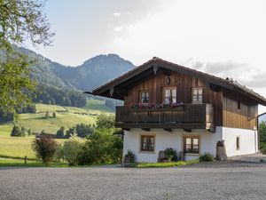 18777579-Ferienhaus-4-Ruhpolding-300x225-3