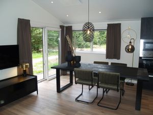 23987919-Ferienhaus-6-Ruinen-300x225-4