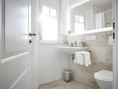 INSIDE, BATHROOM