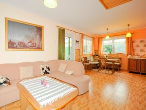 23964632-Ferienhaus-6-Rydzewo-300x225-5