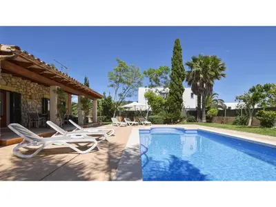 PoolOfHouse