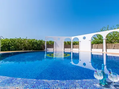 PoolOfHouse