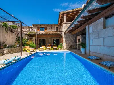 PoolOfHouse