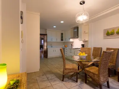 DiningRoom