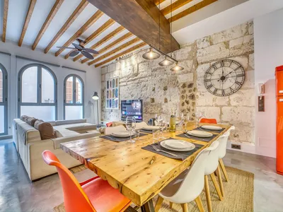 DiningRoom